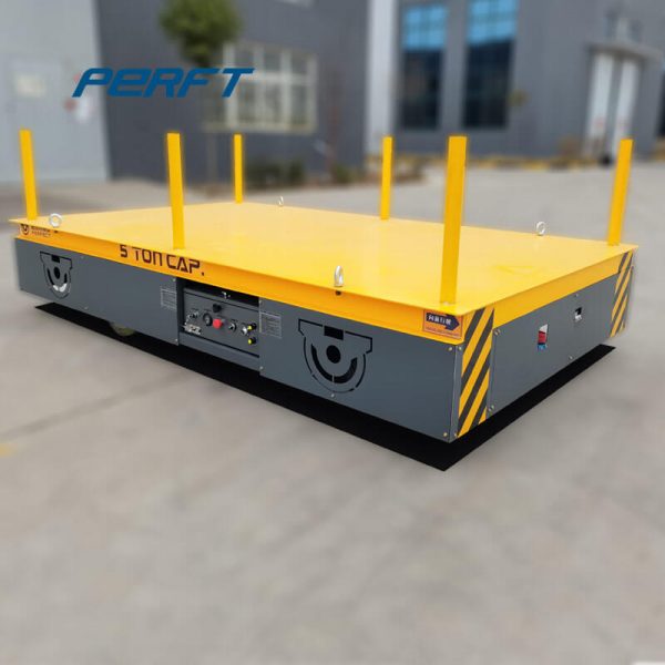 Manufacturers’ continuous innovation is the driving force for the development of electric flatbed wagon